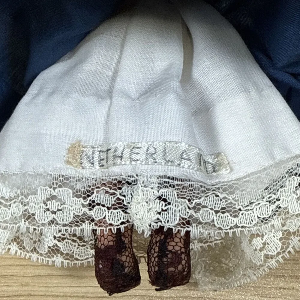 Unbranded this vintage